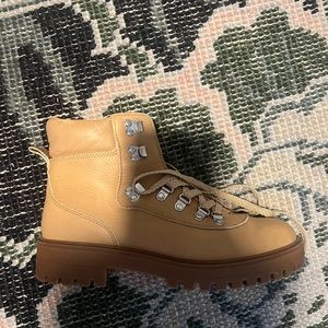 J crew snow boot